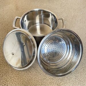 Le Creuset Silver Stainless Steel Stockpot with Lid and Steamer